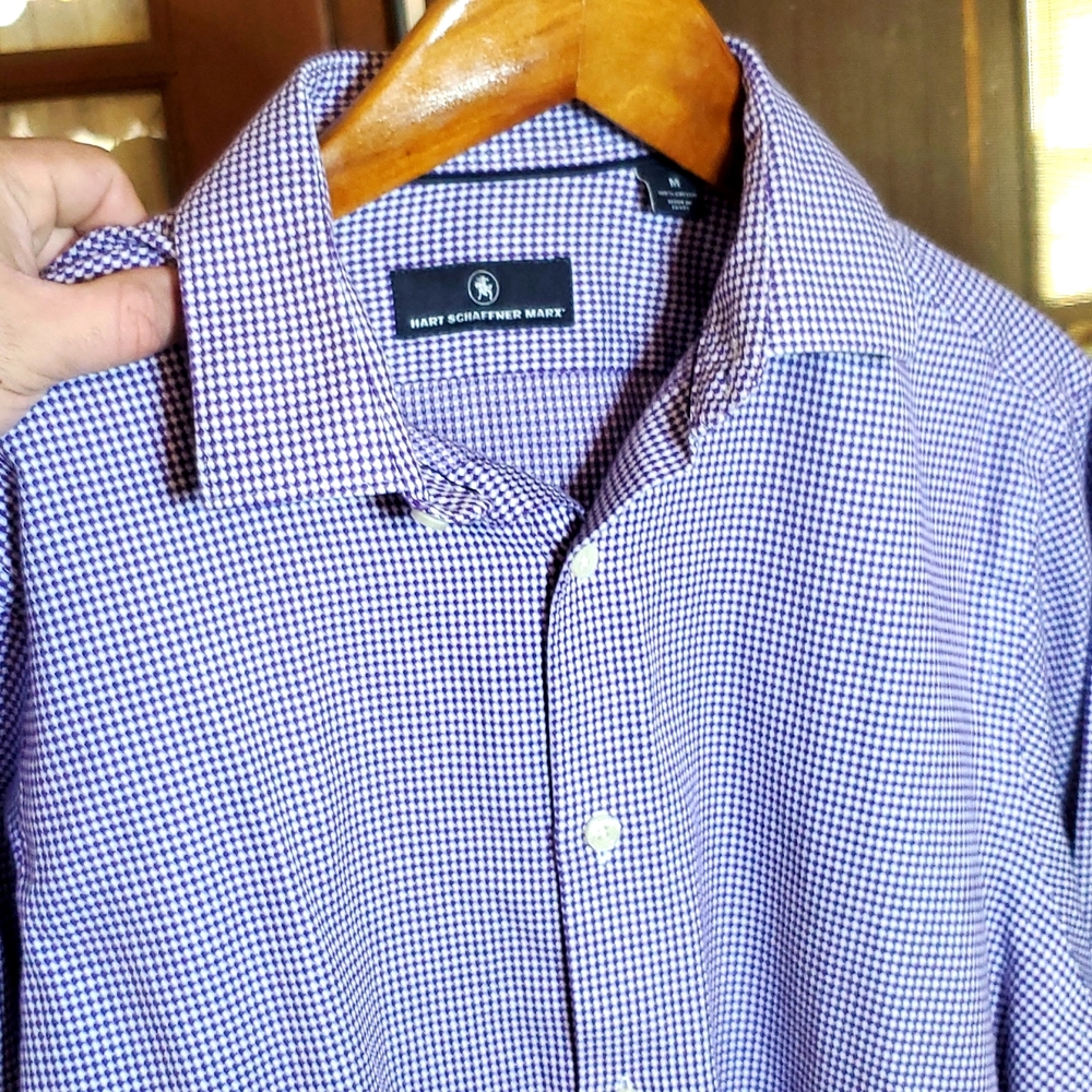 Hart Schaffner mens dress shirt, size M. Excellent condition, 100% Egyptian cot